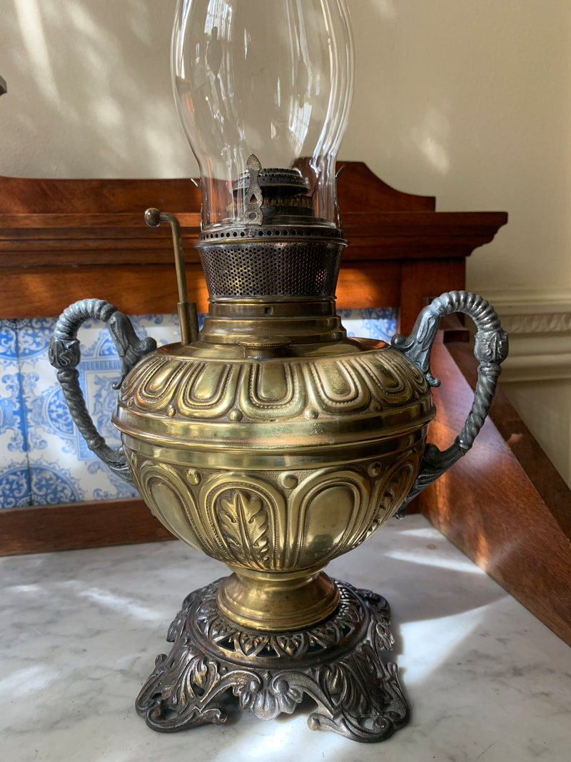 Oil Lamp Cap w Insert Gold or Brass Tone 